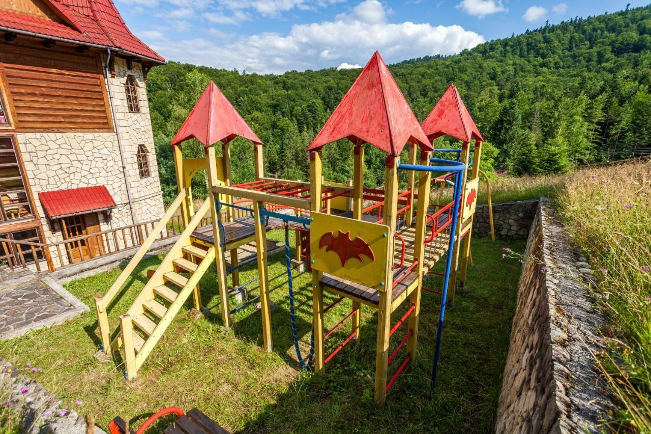 Альпина Hotel Yaremche Exterior photo