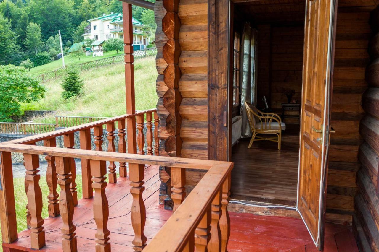 Альпина Hotel Yaremche Exterior photo